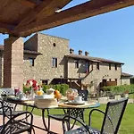 Tenuta Di Sorgnano Фермерский дом Гуальдо-Каттанео